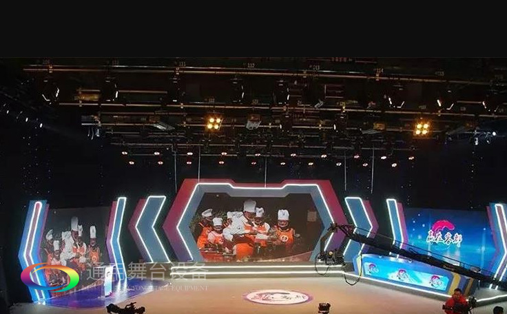 坐標(biāo)廣東梅州！通用舞臺承接梅州廣播電視臺演播廳項(xiàng)目