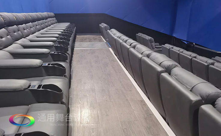 通用舞臺阻燃幕布承接羊城源雅學(xué)校報告廳舞臺機械項目，現(xiàn)已竣工驗收！